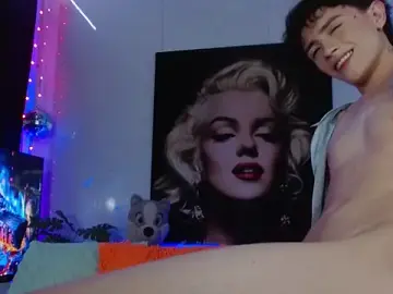 Stripchat Live Sex of maxiy_001