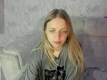 Stripchat Sex Cam of Alice_Halle