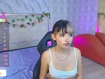 Stripchat Sex Cam of Cloee_tay1