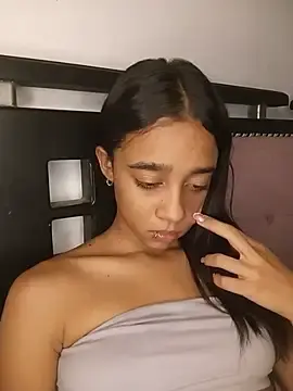 Stripchat Sex Cam of Zoe_Sweett18