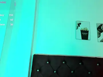 Stripchat Live Sex of VALE_BUNNY07