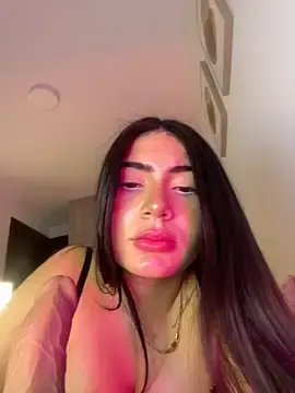 Stripchat Live Sex of Mia_222