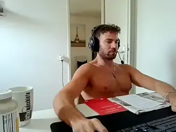 Stripchat Sex Cam of alpha-hunk