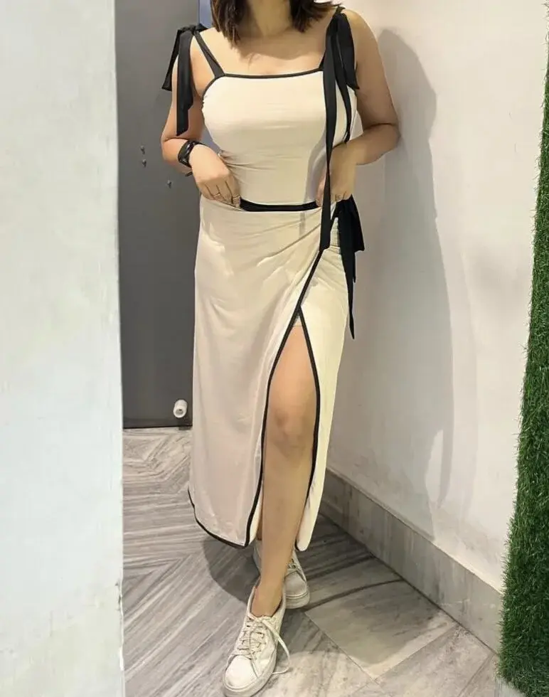 Priya_bigboobs