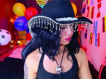 Stripchat Free Porn Cam of REDHOTTER_
