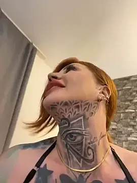 Stripchat Free Porn Cam of krysstal003