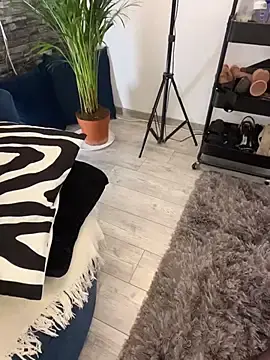 Stripchat Live Sex of krysstal003