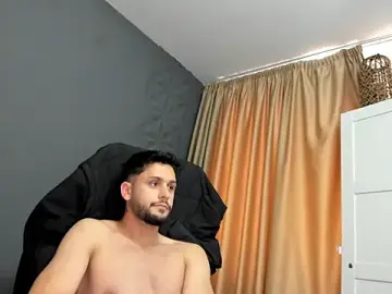 Stripchat Best live sex cam show of TroyWadee