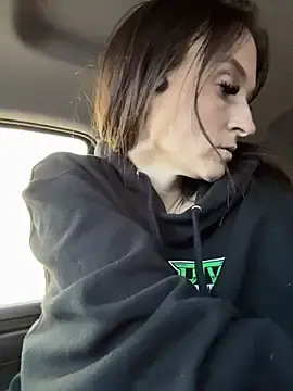 Stripchat Live Sex Cam of Kate-Paul