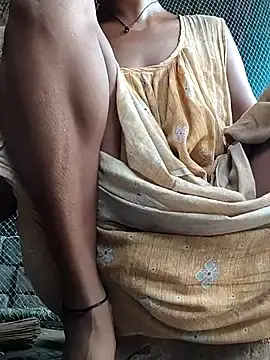 Stripchat Free Live Porn of Sweet-runi