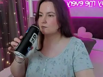 Stripchat Free Live Porn of FeralPeach