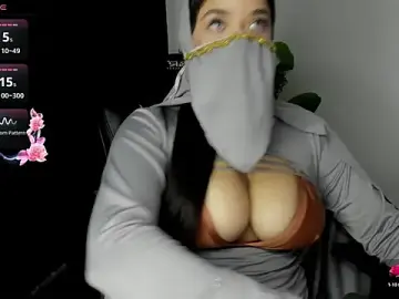 Stripchat Sex Cam of janna_isa
