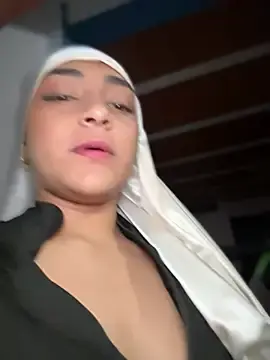 Stripchat Sex Cam of lalilamassu1