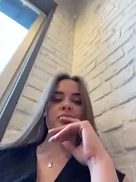 Stripchat Nude Webcam of KristiRich