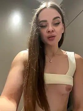 Stripchat Free Live Porn of KristiRich