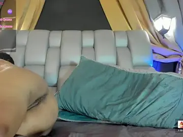 Stripchat Best Webcam of Yeidonn
