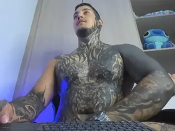 Stripchat Live Sex Cam of JAXXXONHERD