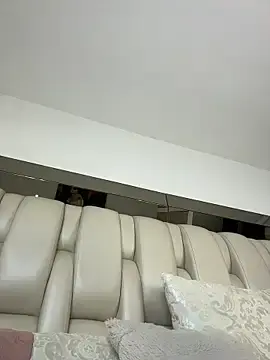 Stripchat Live Sex of ALISSON_FOXXX1