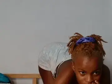 Stripchat Best Webcam of BlondQ2003