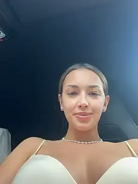 Stripchat Free Live Porn of TiffanyHouston_