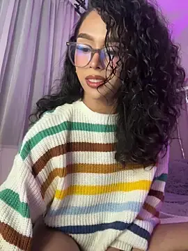 Stripchat Free Porn Cam of Samantha_Bernardo