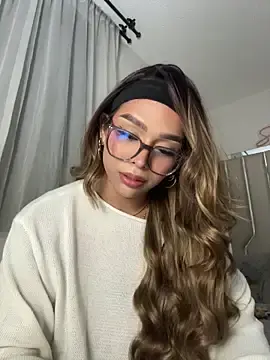 Stripchat Live Porn of Samantha_Bernardo
