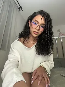 Stripchat Sex Chat of Samantha_Bernardo