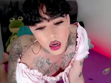 Stripchat Free Live Porn of little_star_porn