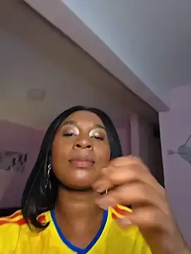 Stripchat Free Porn Cam of HanaThompson