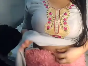 Stripchat Watch Live Sex Cams of Trezza