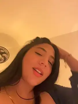 Stripchat Free Live Porn of vellaah
