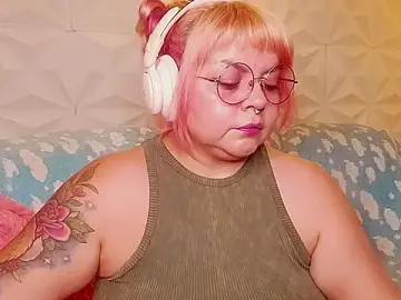 Stripchat Free Porn Cam of Satyn_doll