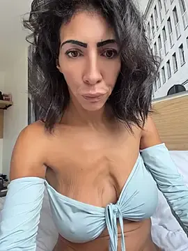 Stripchat Free Live Porn of Yasmiinee