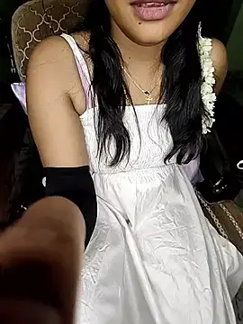 Stripchat Best Webcam of Tamil__Thara003