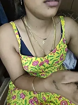 Stripchat Live Porn of Tamil__Thara003