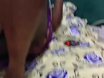 Stripchat Sex Cam of DripDiva