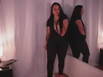 Stripchat Best live sex cam show of leslie_k