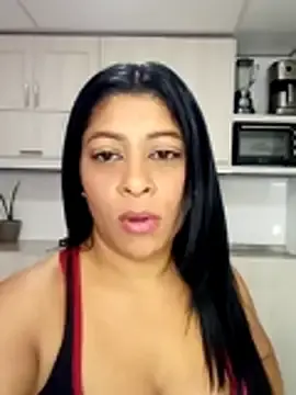 Stripchat Watch Live Sex Cams of Lashmy111