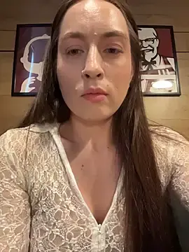 Stripchat Live Sex of Holly_Play