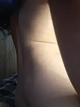 Stripchat Free Porn Cam of PocaHontas2026