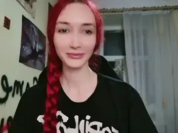 Stripchat Live Sex Cam of Roxy_Silver