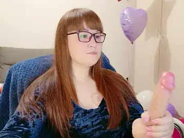 Stripchat Free Live Porn of BIGbootyFOXX