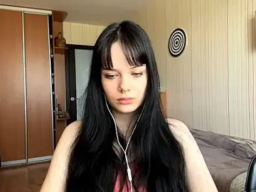Stripchat Free Live Porn of CharmaineElles
