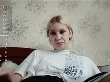 Stripchat Live Sex Cam of SharriLeisey