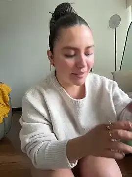 Stripchat Best Webcam of sukhakunis1
