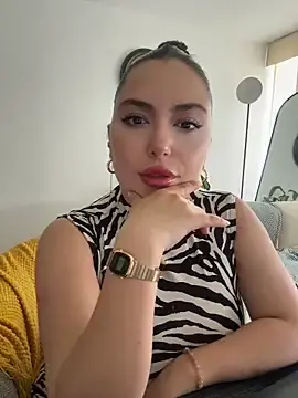 Stripchat Live Porn of sukhakunis1