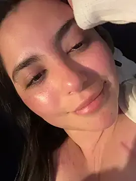 Stripchat Sex Cam of sukhakunis1