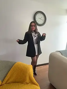 Stripchat Live Porn of sukhakunis1