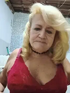 Stripchat Sex Cam of Belladama61