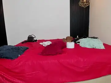Stripchat Free Live Porn of submissive_extremee